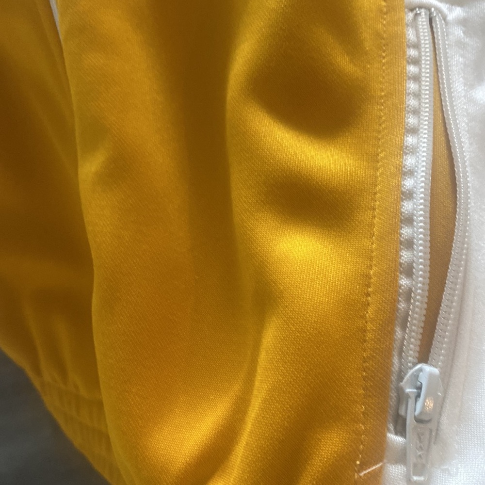 BWT BDG zip up jacket - Picture 6 of 6